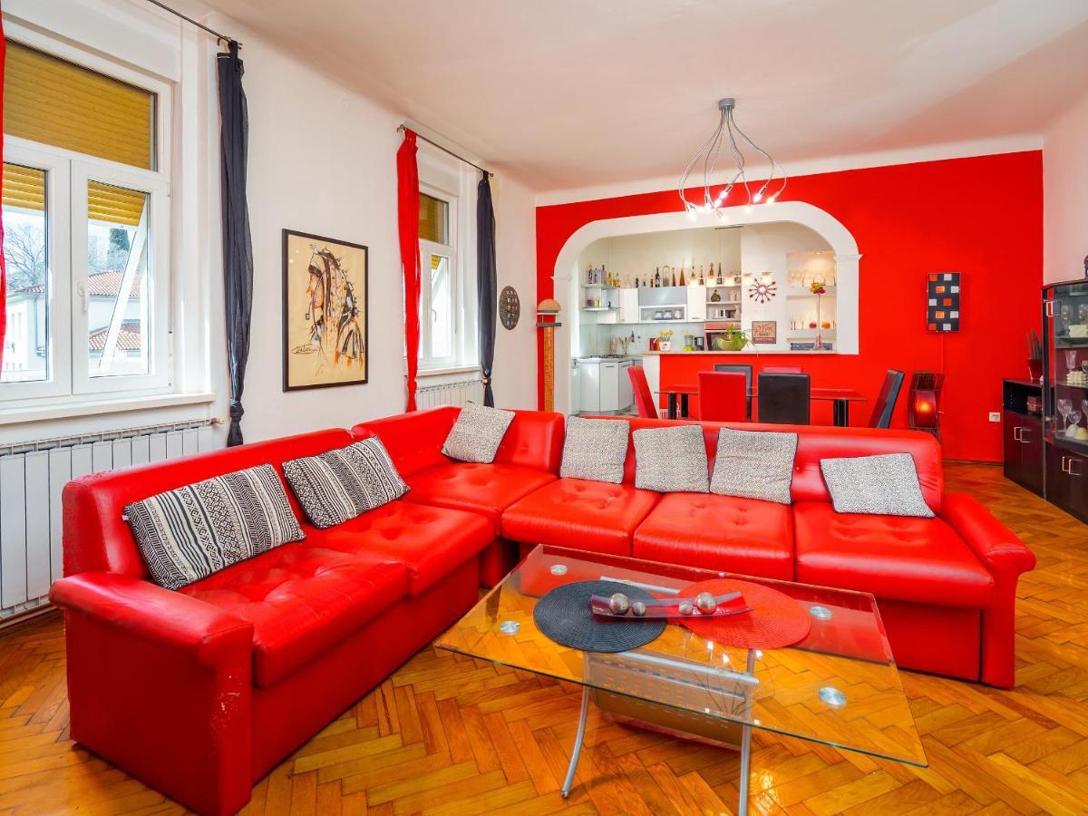 Grand Apartment In Strict Center Of Риека Экстерьер фото