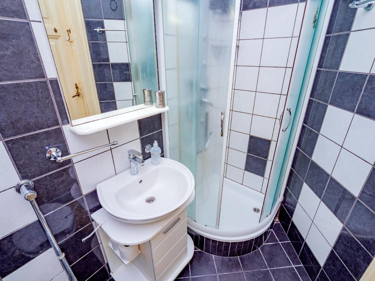 Grand Apartment In Strict Center Of Риека Экстерьер фото